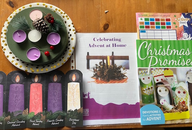 The Advent Family and Wreath Making pack